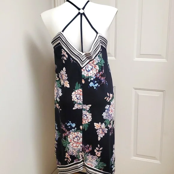 Strappy Floral Maurices Dress - Picture 2 of 5